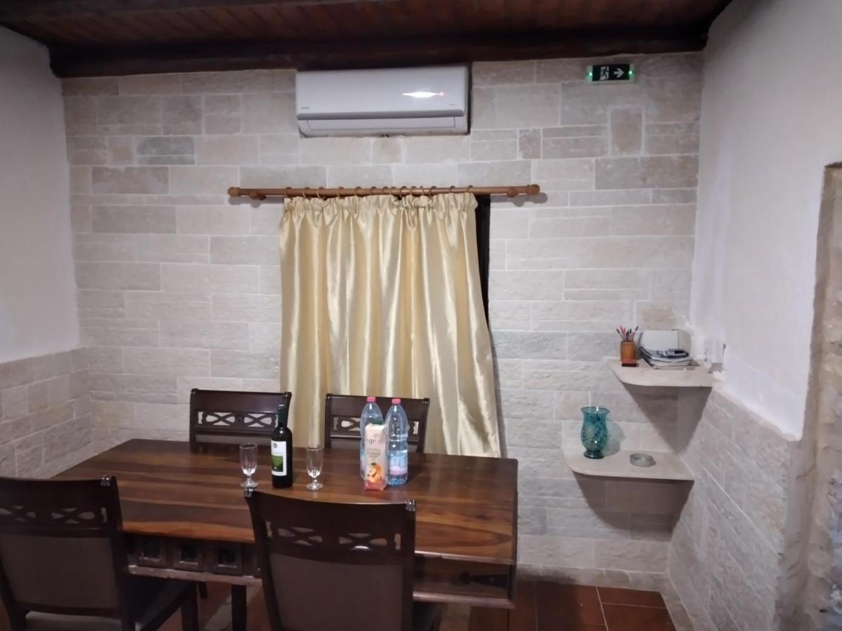 Stonemakers Hide Karyotikon Exterior foto