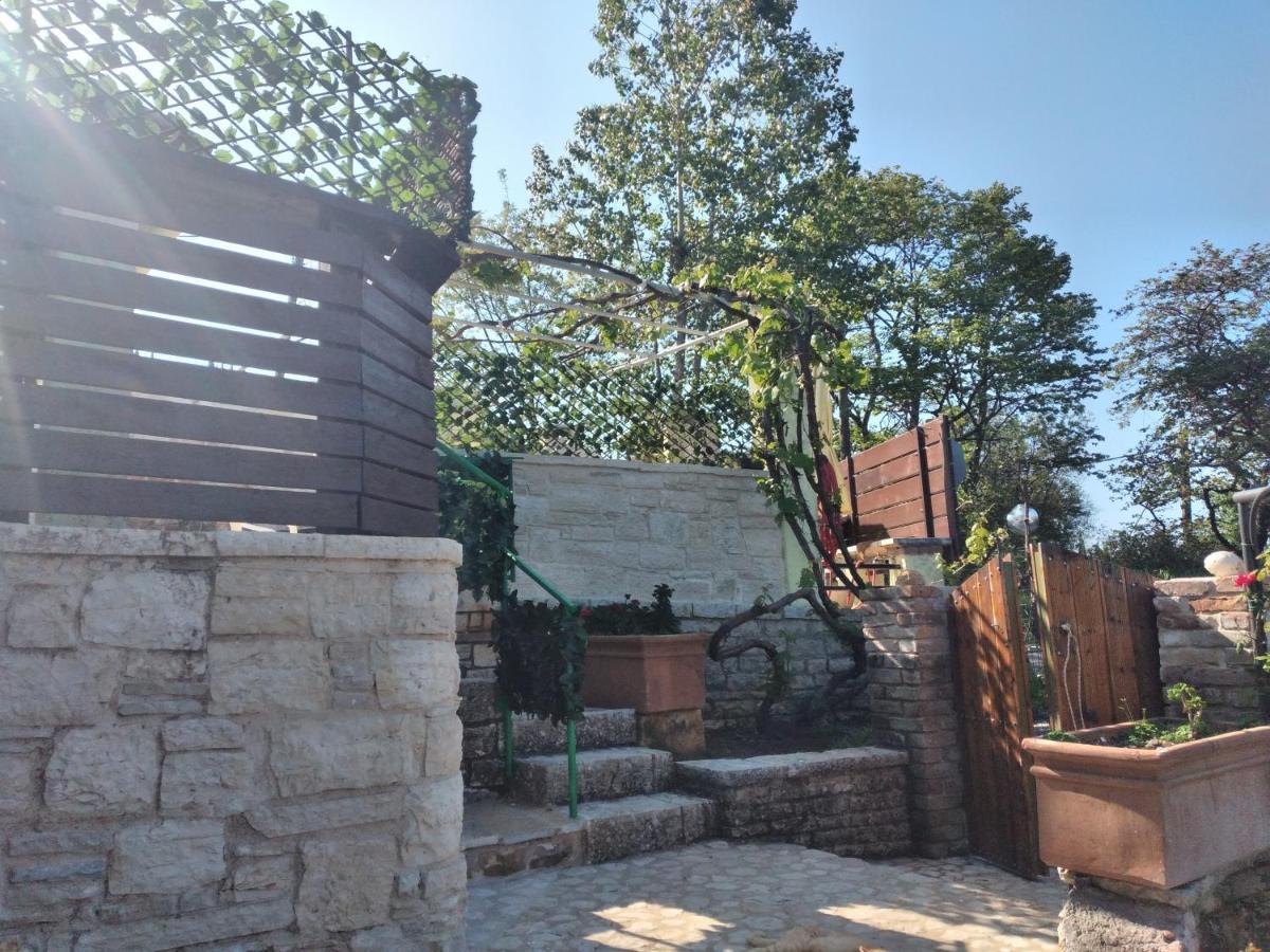 Stonemakers Hide Karyotikon Exterior foto